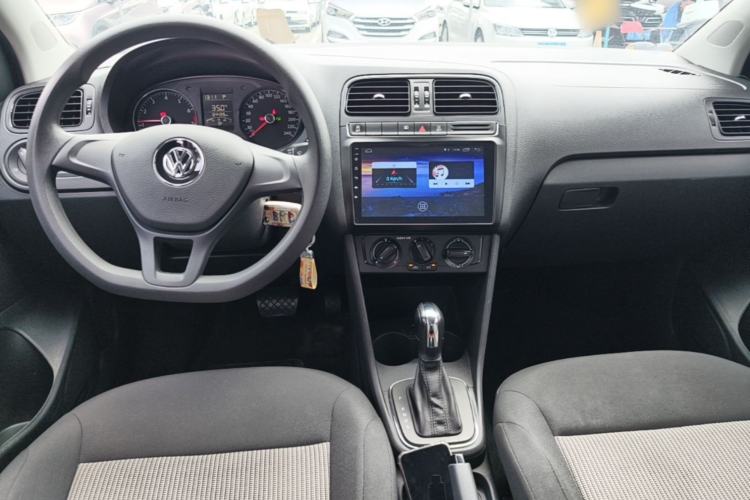 Used Volkswagen Polo 2018 1.5L Automatic Advanced Driving Model Center Console