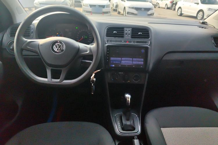 Used Volkswagen Polo 2018 1.5L Automatic Advanced Driving Model Center Console