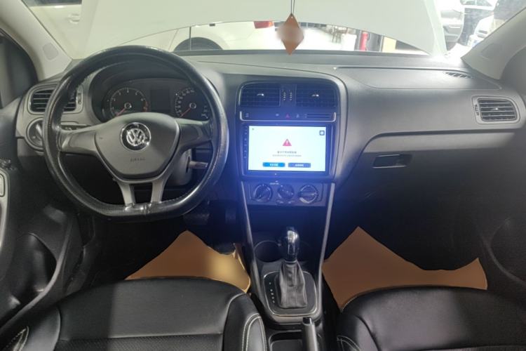 Used Volkswagen Polo 2018 1.5L Automatic Advanced Driving Model Center Console