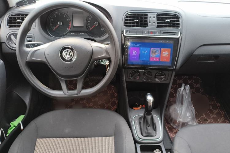 Used Volkswagen Polo 2018 1.5L Automatic Advanced Driving Model Center Console