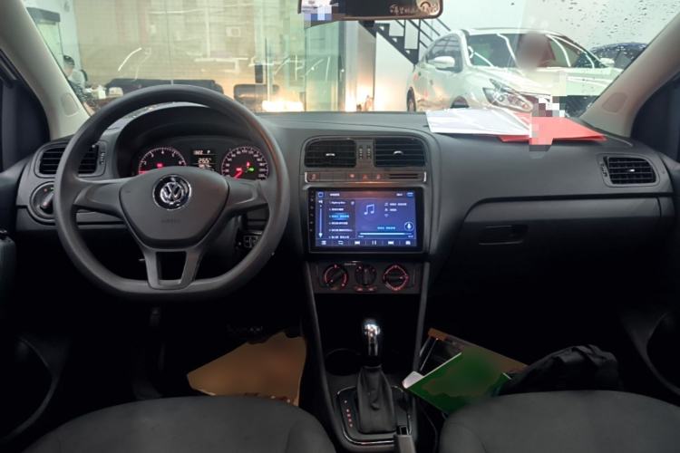 Used Volkswagen Polo 2018 1.5L Automatic Advanced Driving Model Center Console