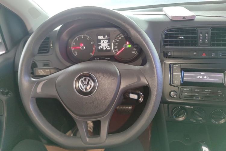Used Volkswagen Polo 2018 1.5L Automatic Advanced Driving Model Center Console
