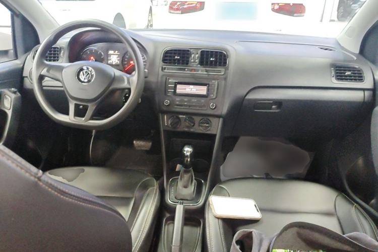 Used Volkswagen Polo 2018 1.5L Automatic Advanced Driving Model Center Console