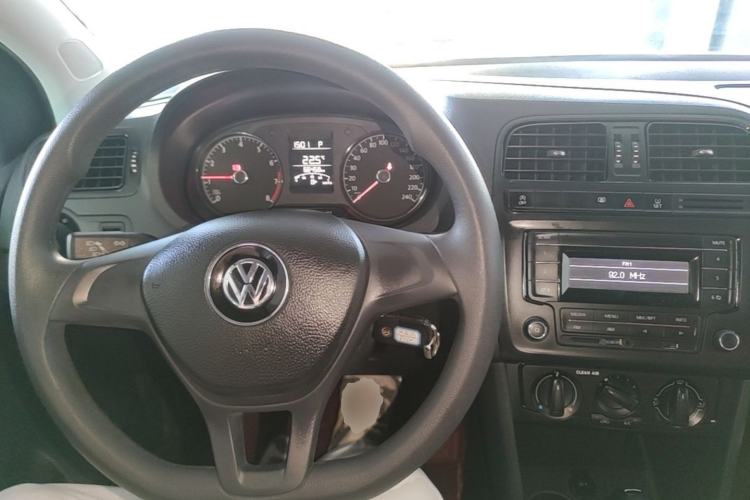 Used Volkswagen Polo 2018 1.5L Automatic Advanced Driving Model Center Console