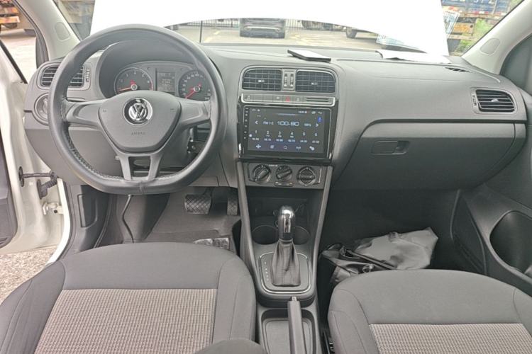 Used Volkswagen Polo 2018 1.5L Automatic Advanced Driving Model Center Console