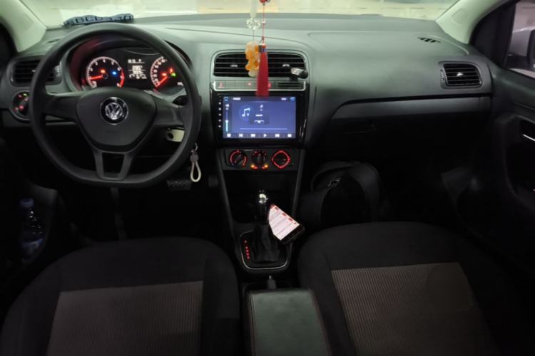 Used Volkswagen Polo 2018 1.5L Automatic Advanced Driving Model Center Console