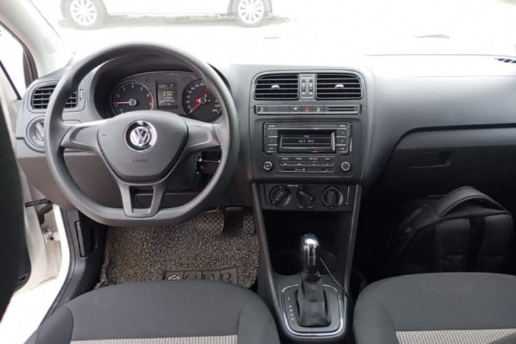 Used Volkswagen Polo 2018 1.5L Automatic Advanced Driving Model Center Console
