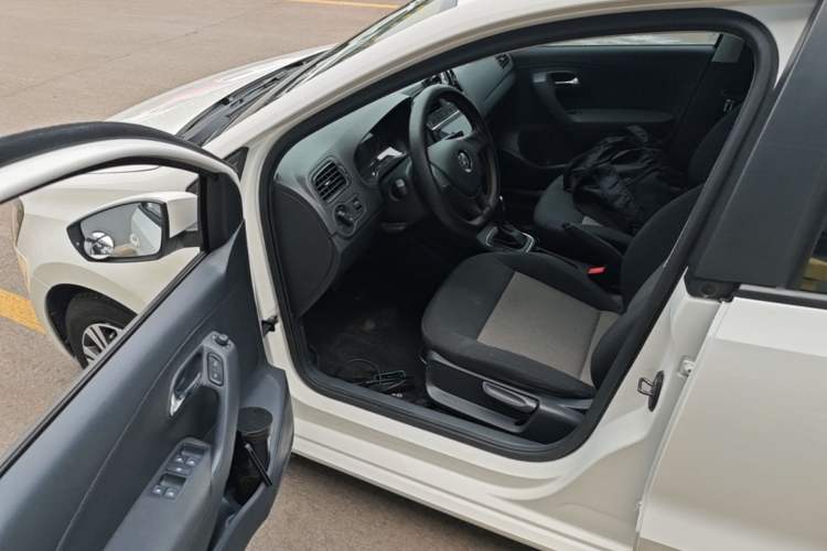 Used Volkswagen Polo 2018 1.5L Automatic Advanced Driving Model Driver Seat