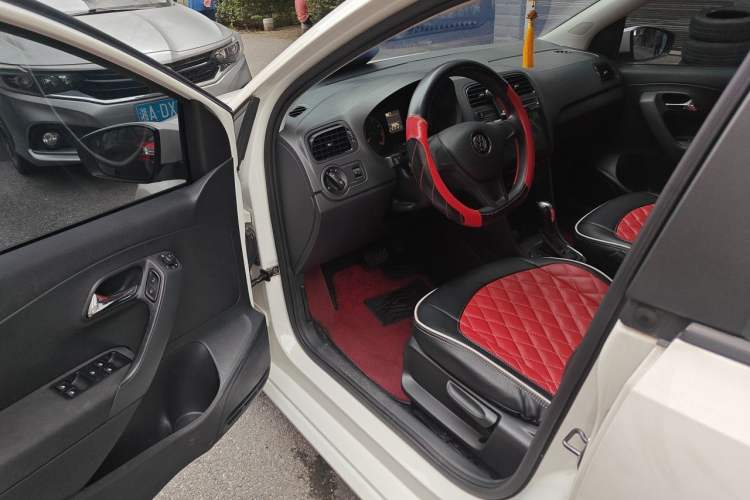 Used Volkswagen Polo 2018 1.5L Automatic Advanced Driving Model Driver Seat