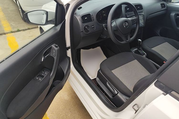 Used Volkswagen Polo 2018 1.5L Automatic Advanced Driving Model Driver Seat