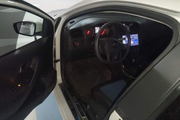 Used Volkswagen Polo 2018 1.5L Automatic Advanced Driving Model Driver Seat