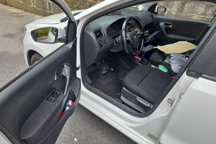 Used Volkswagen Polo 2018 1.5L Automatic Enjoyment Model Driver Seat
