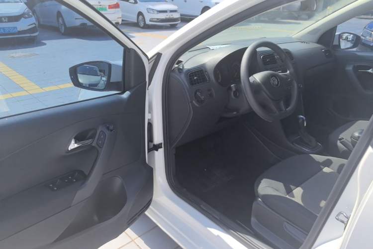 Used Volkswagen Polo 2018 1.5L Automatic Advanced Driving Model Driver Seat