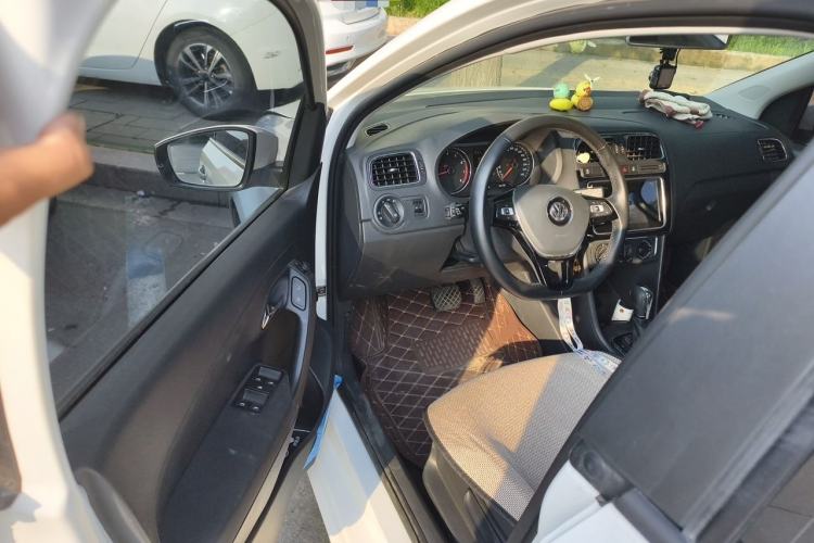 Used Volkswagen Polo 2018 1.5L Automatic Enjoyment Model Driver Seat