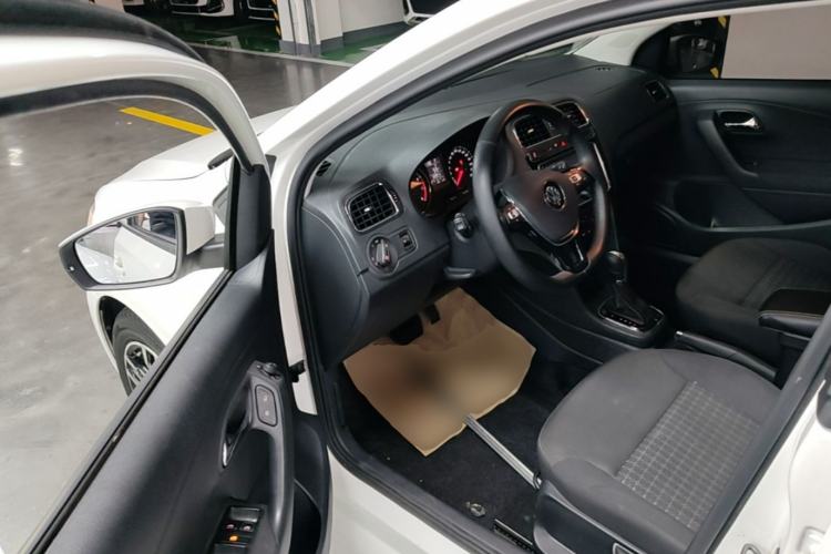 Used Volkswagen Polo 2018 1.5L Automatic Enjoyment Model Driver Seat