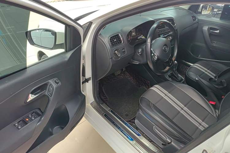 Used Volkswagen Polo 2018 1.5L Automatic Enjoyment Model Driver Seat