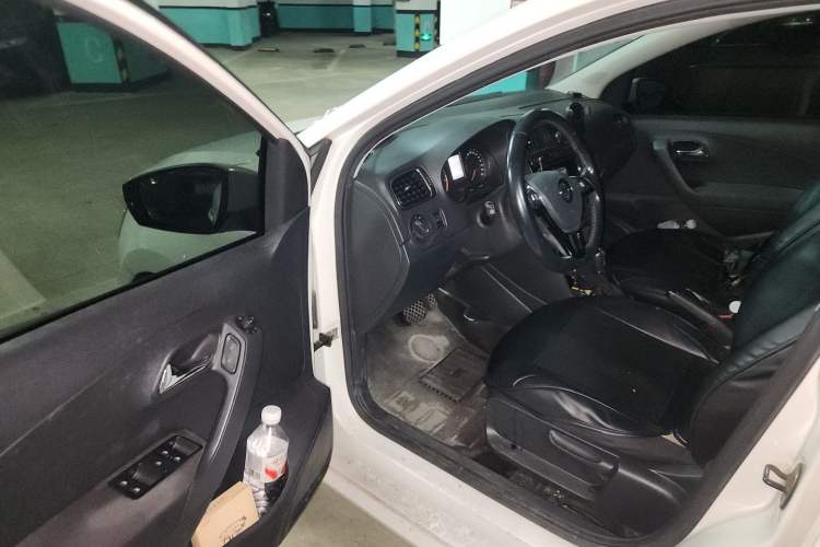 Used Volkswagen Polo 2018 1.5L Automatic Enjoyment Model Driver Seat