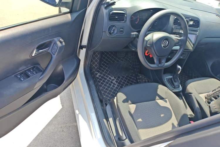 Used Volkswagen Polo 2018 1.5L Automatic Advanced Driving Model Driver Seat