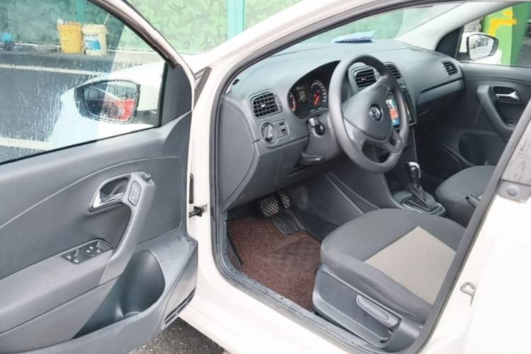 Used Volkswagen Polo 2018 1.5L Automatic Advanced Driving Model Driver Seat
