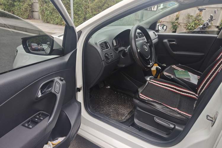 Used Volkswagen Polo 2018 1.5L Automatic Enjoyment Model Driver Seat