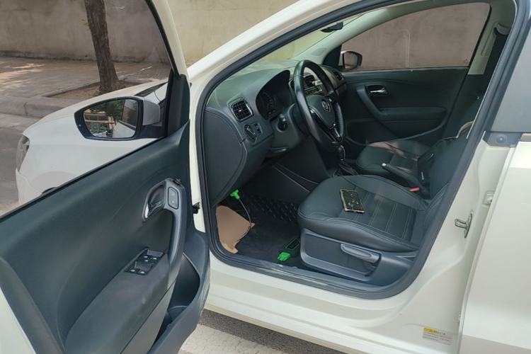 Used Volkswagen Polo 2018 1.5L Automatic Enjoyment Model Driver Seat