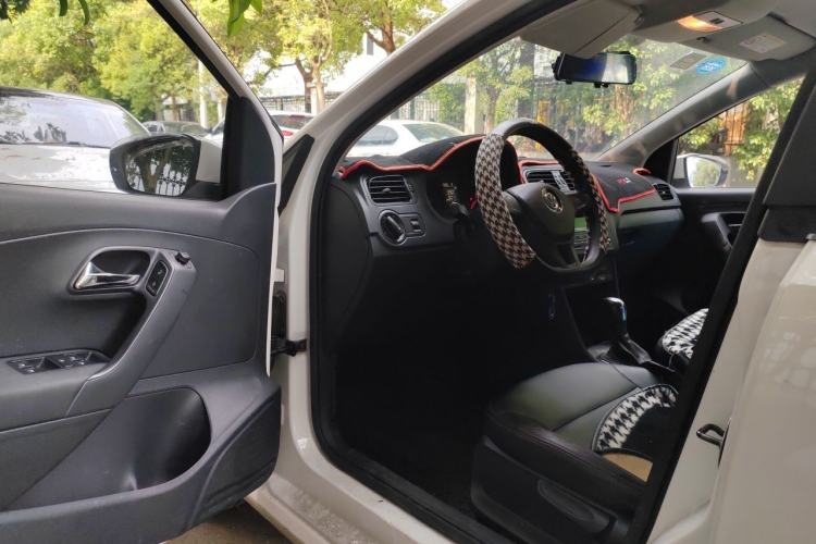 Used Volkswagen Polo 2018 1.5L Automatic Advanced Driving Model Driver Seat