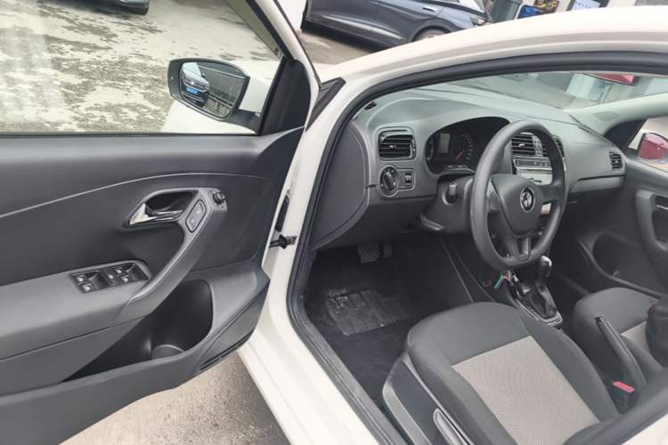 Used Volkswagen Polo 2018 1.5L Automatic Advanced Driving Model Driver Seat