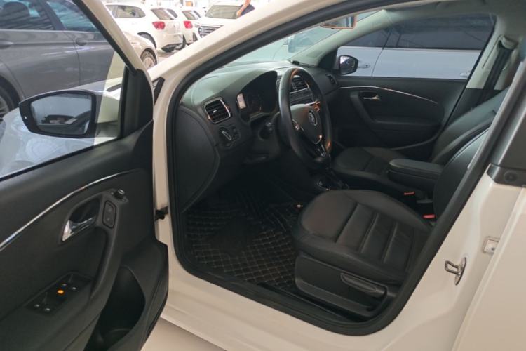 Used Volkswagen Polo 2018 1.5L Automatic Luxury Edition Driver Seat