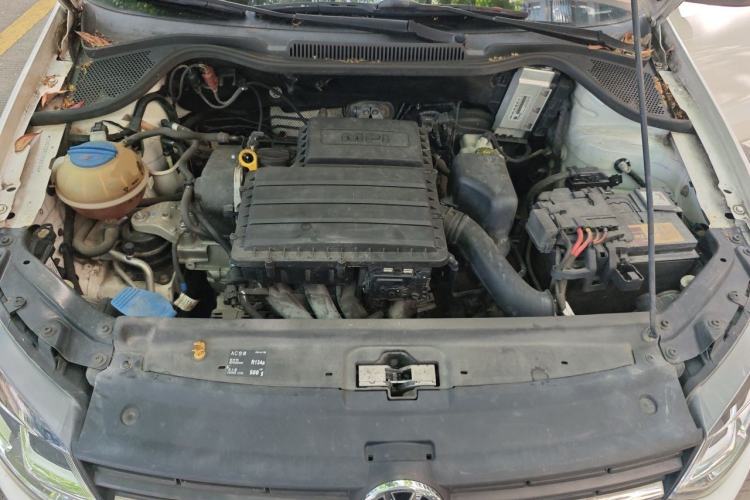 Used Volkswagen Polo 2018 1.5L Automatic Luxury Edition Engine Bay