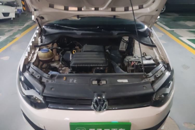 Used Volkswagen Polo 2018 1.5L Manual Drive-Comfort Model Engine Bay