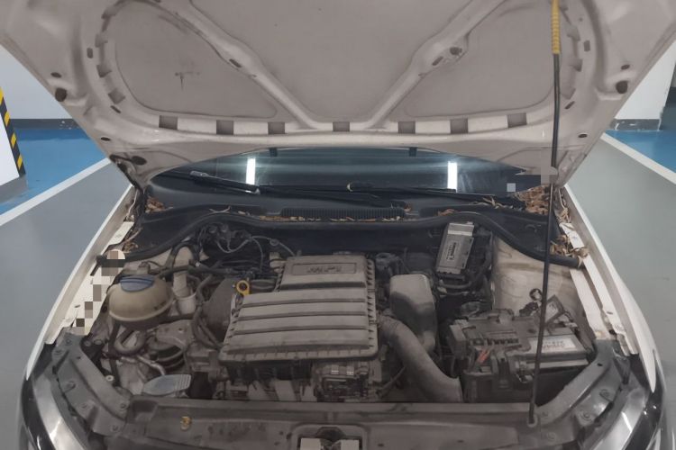 Used Volkswagen Polo 2018 1.5L Manual Drive-Comfort Model Engine Bay