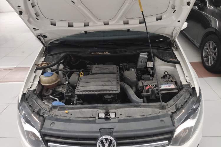 Used Volkswagen Polo 2018 1.5L Manual Drive-Comfort Model Engine Bay
