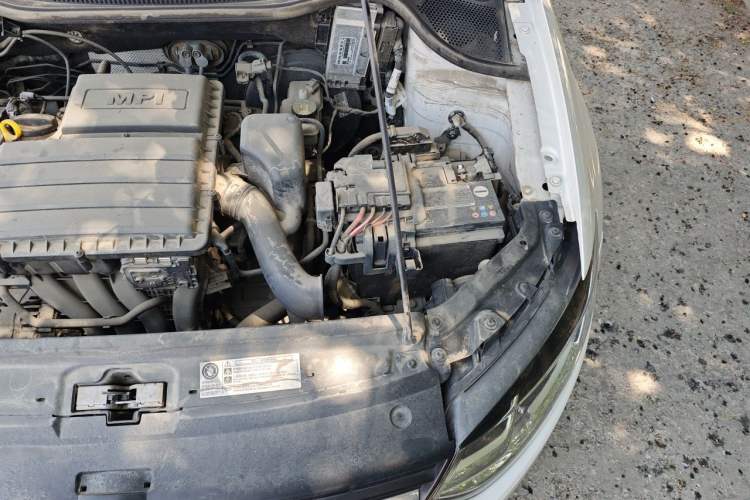 Used Volkswagen Polo 2018 1.5L Automatic Enjoyment Model Engine Bay Left