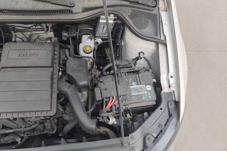 Used Volkswagen Polo 2018 1.5L Automatic Advanced Driving Model Engine Bay Left