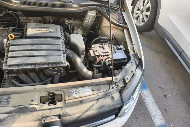 Used Volkswagen Polo 2018 1.5L Automatic Enjoyment Model Engine Bay Left
