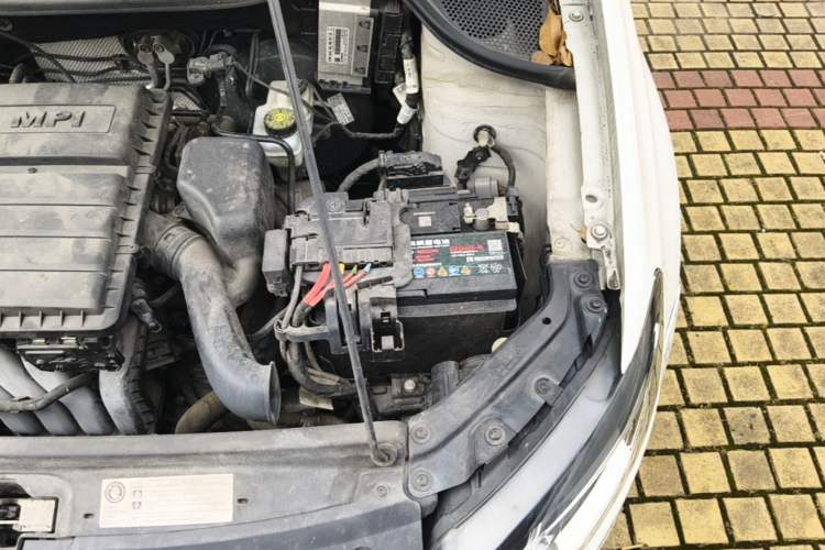 Used Volkswagen Polo 2018 1.5L Automatic Enjoyment Model Engine Bay Left