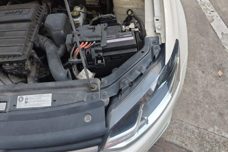 Used Volkswagen Polo 2018 1.5L Automatic Enjoyment Model Engine Bay Left