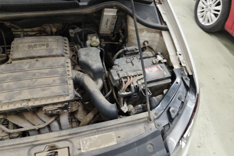 Used Volkswagen Polo 2018 1.5L Automatic Enjoyment Model Engine Bay Left