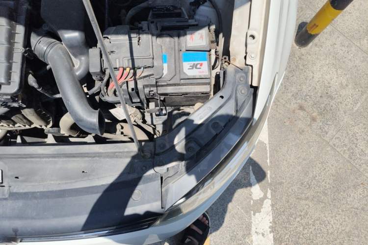 Used Volkswagen Polo 2018 1.5L Automatic Enjoyment Model Engine Bay Left