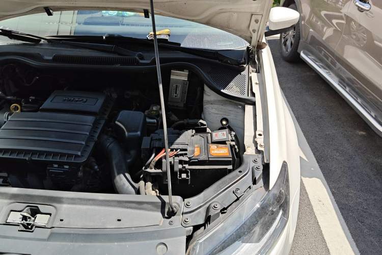 Used Volkswagen Polo 2018 1.5L Automatic Advanced Driving Model Engine Bay Left