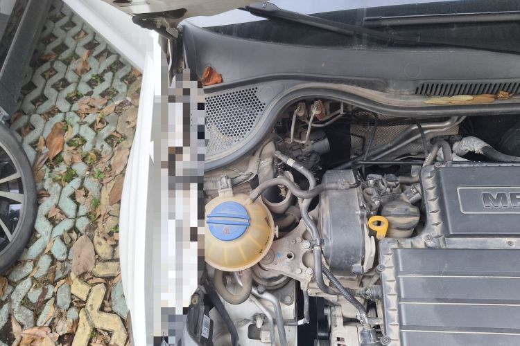 Used Volkswagen Polo 2018 1.5L Automatic Enjoyment Model Engine Bay Right