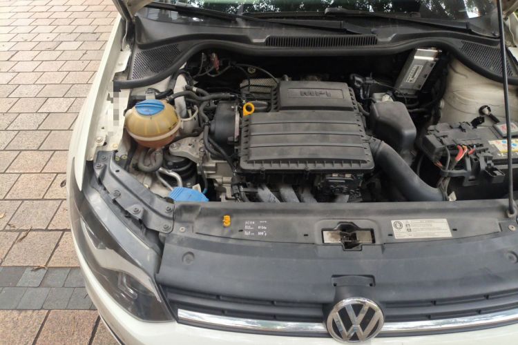 Used Volkswagen Polo 2018 1.5L Manual Drive-Comfort Model Engine Bay Right