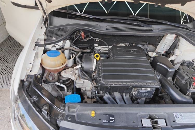 Used Volkswagen Polo 2018 1.5L Automatic Enjoyment Model Engine Bay Right