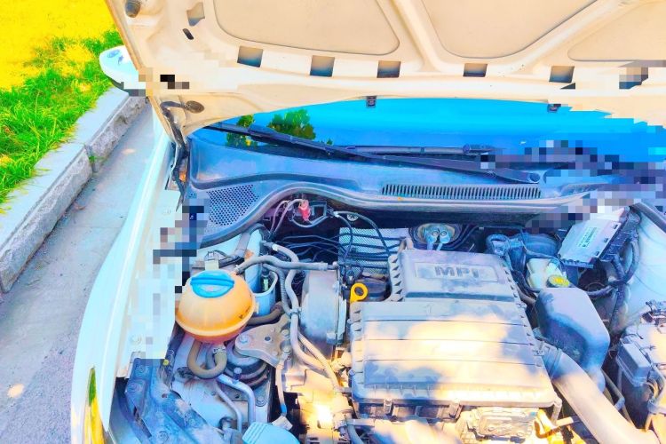 Used Volkswagen Polo 2018 1.5L Automatic Enjoyment Model Engine Bay Right