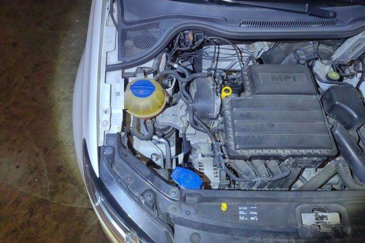 Used Volkswagen Polo 2018 1.5L Automatic Enjoyment Model Engine Bay Right