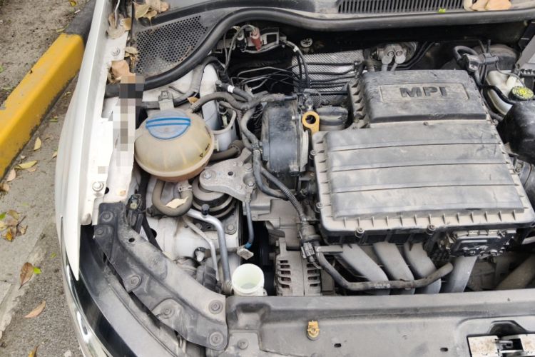 Used Volkswagen Polo 2018 1.5L Automatic Enjoyment Model Engine Bay Right