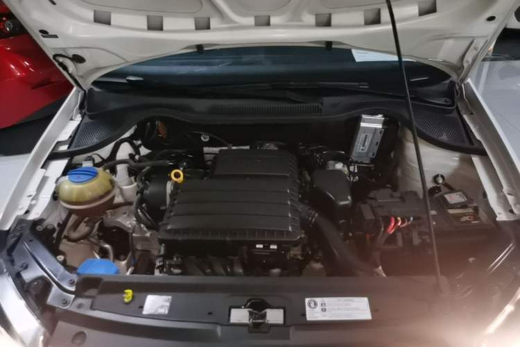Used Volkswagen Polo 2018 1.5L Manual Drive-Comfort Model Engine Bay