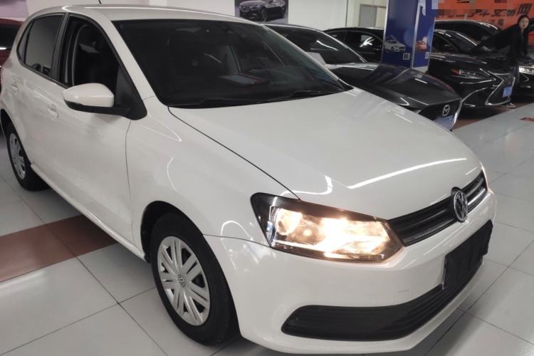 Used Volkswagen Polo 2018 1.5L Manual Drive-Comfort Model Exterior 1