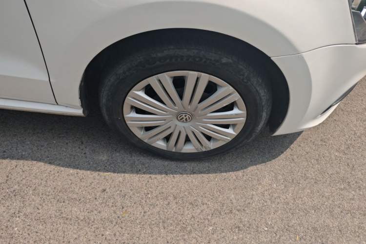 Used Volkswagen Polo 2018 1.5L Automatic Enjoyment Model Exterior 1