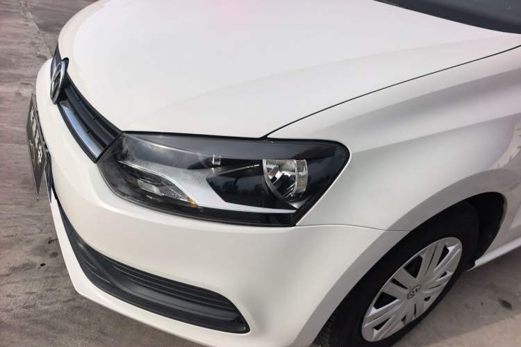 Used Volkswagen Polo 2018 1.5L Automatic Advanced Driving Model Exterior 10